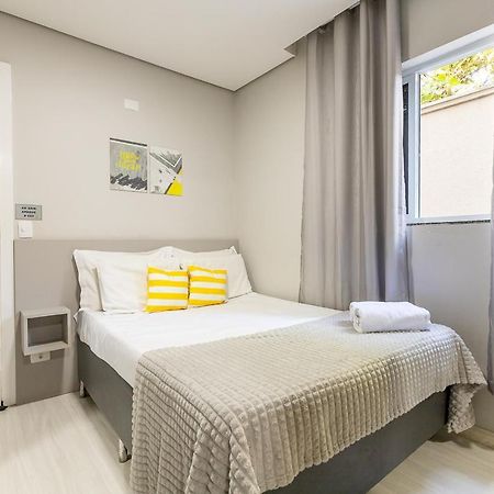 09- Studio Lindamente Decorado! Ideal Para Casal!!! Curitiba Dış mekan fotoğraf