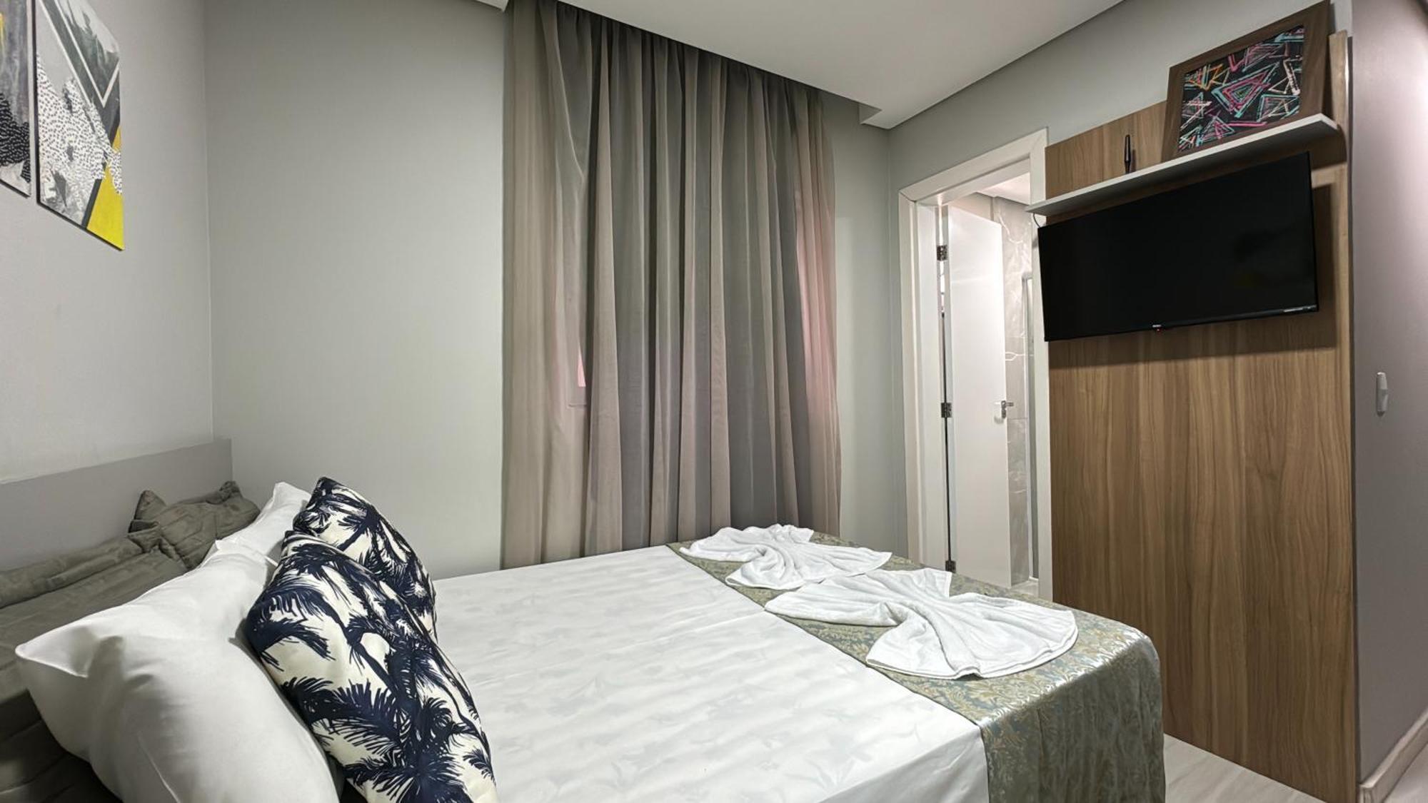 09- Studio Lindamente Decorado! Ideal Para Casal!!! Curitiba Dış mekan fotoğraf