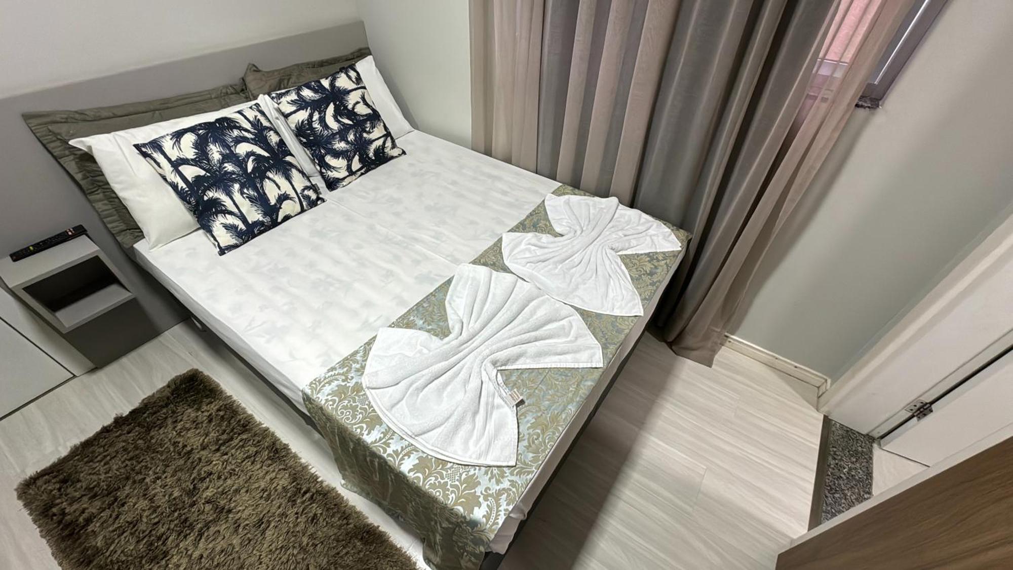 09- Studio Lindamente Decorado! Ideal Para Casal!!! Curitiba Dış mekan fotoğraf