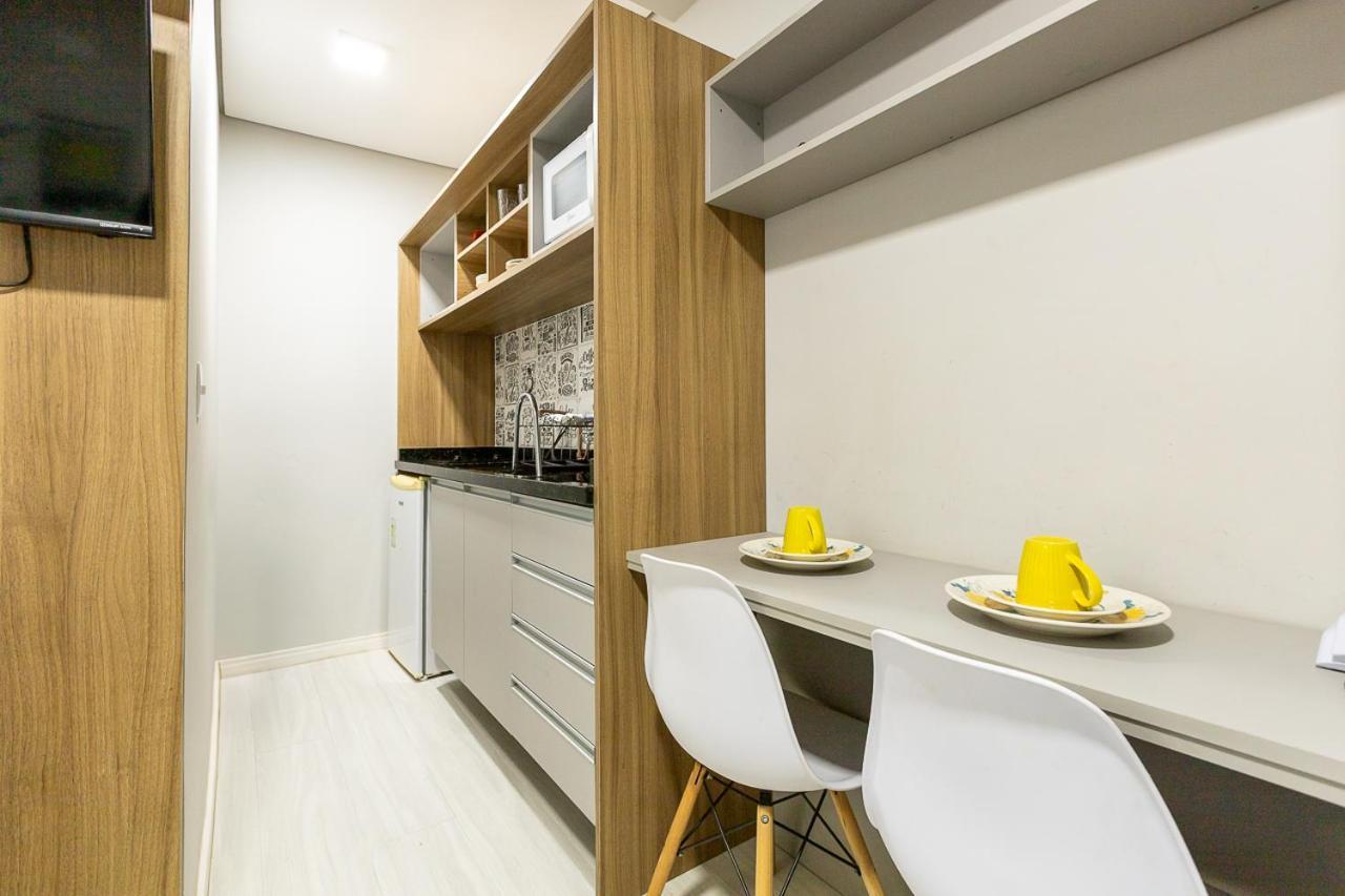 09- Studio Lindamente Decorado! Ideal Para Casal!!! Curitiba Dış mekan fotoğraf
